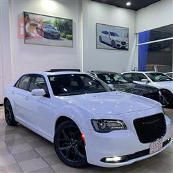 كرايسلر 300
